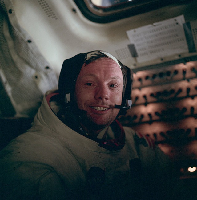 Neil_Armstrong_After_Spacewalk