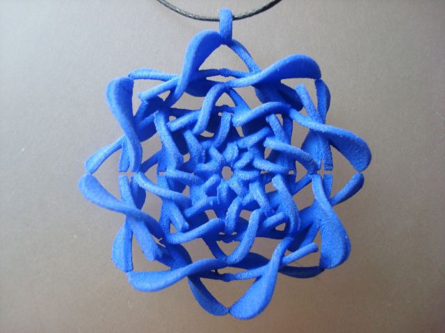 3D-Printed-Pendants-by-Aris-Papamarkakis-005