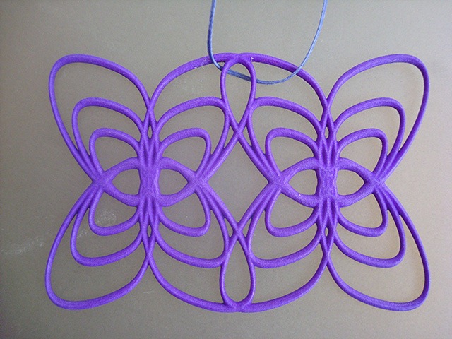 3D-Printed-Pendants-by-Aris-Papamarkakis-010