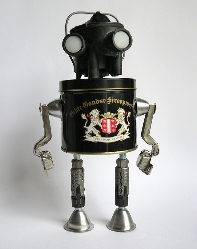 Robot-Sculptures-Gille-Monte-Ruici-06