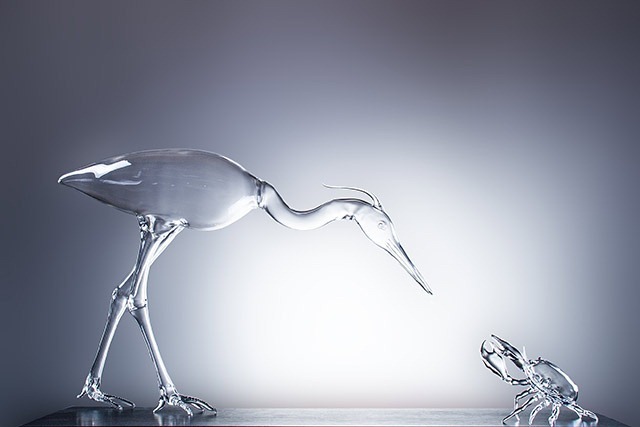 Simone-Crestani_The-hunting-heron_2014_90x50x25-cm_Borosilicate-glass-flameworked