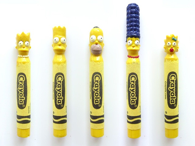 The-Simpsons-Crayon-Sculptures-by-Hoang-Tran