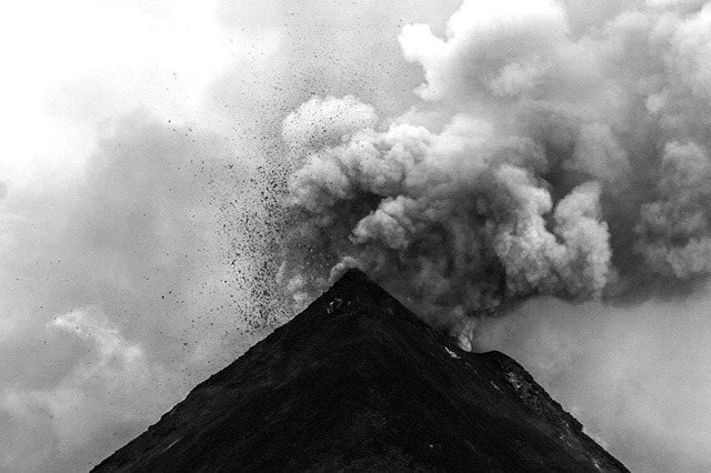 Eruption-Pete-Johnson-Powerful-Black-and-White-Photography