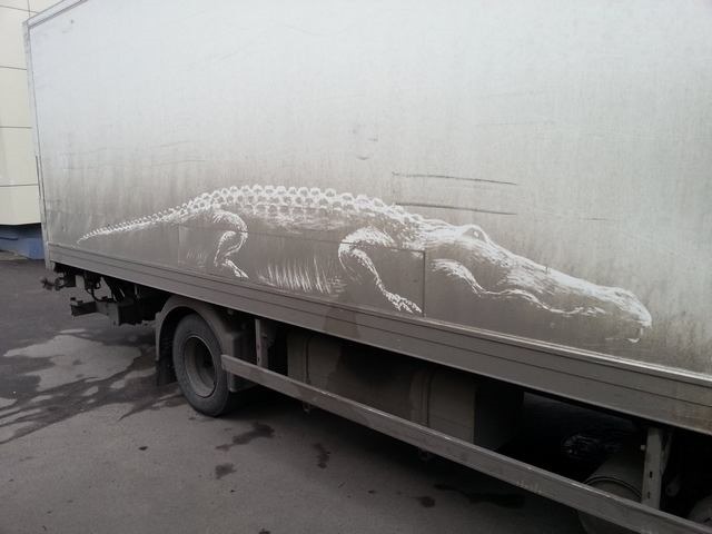 Incredible Dirt Art Created on Trucks by Nikita Golubev